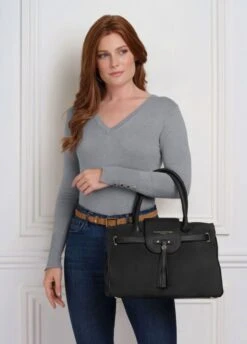 Fairfax & Favor Windsor Handbag - Black -Throstlenest Saddlery Shop ff windsor black 3rdy