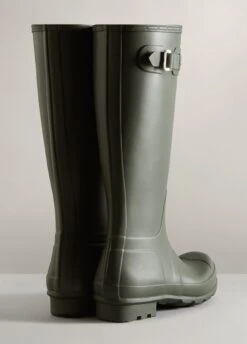 Hunter Mens Original Tall Wellington Boots - Dark Olive -Throstlenest Saddlery Shop huntermenstalldkolive3rdy